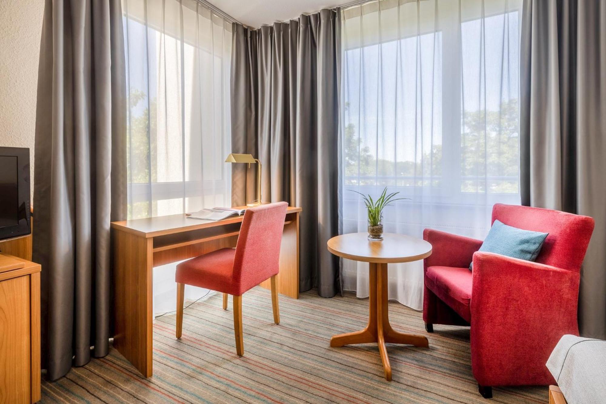 Holiday Inn - The Niu, Blade Solingen By Ihg Exterior photo
